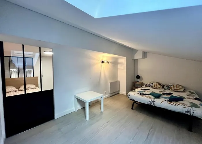 L échappée Du Vieux Charme Et Authenticité Appartamento *